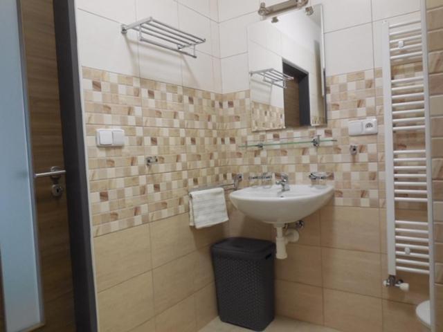 Apartman Kamenice Kamenice nad Lipou Buitenkant foto